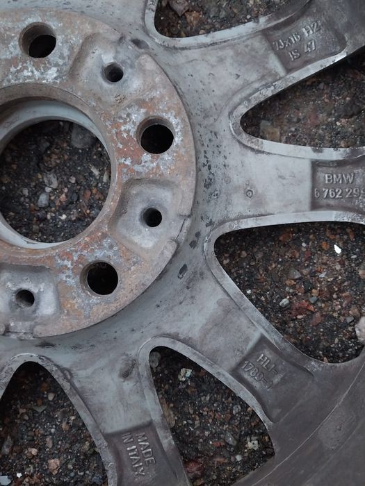 Диски R16 на BMW. Вылет ЕТ47.