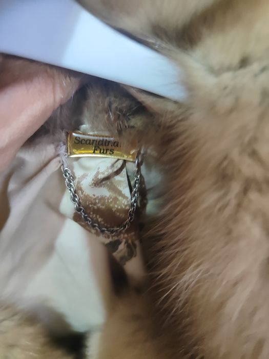 Продам норковую шубу