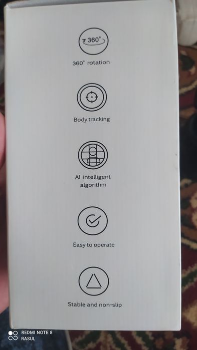 afto selfi 360 gradus aylanadi o'zi sizi kuzatadi