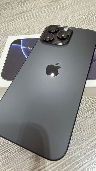 Iphone 16 Pro Max 256 сотилади