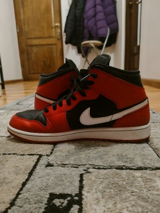 Jordan 1 mid originali