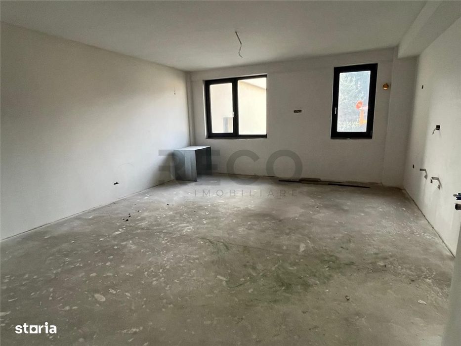 RECO Apartament cu 3 camere, ultracentral, NOU, parter