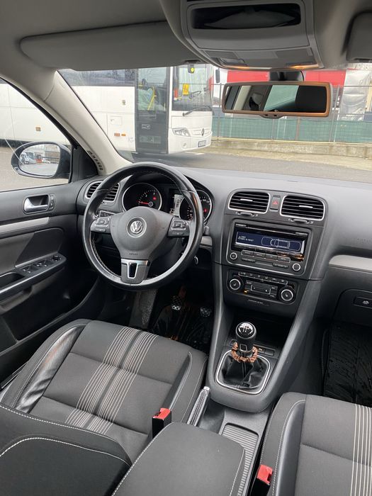 WV Golf 6 Match 2013