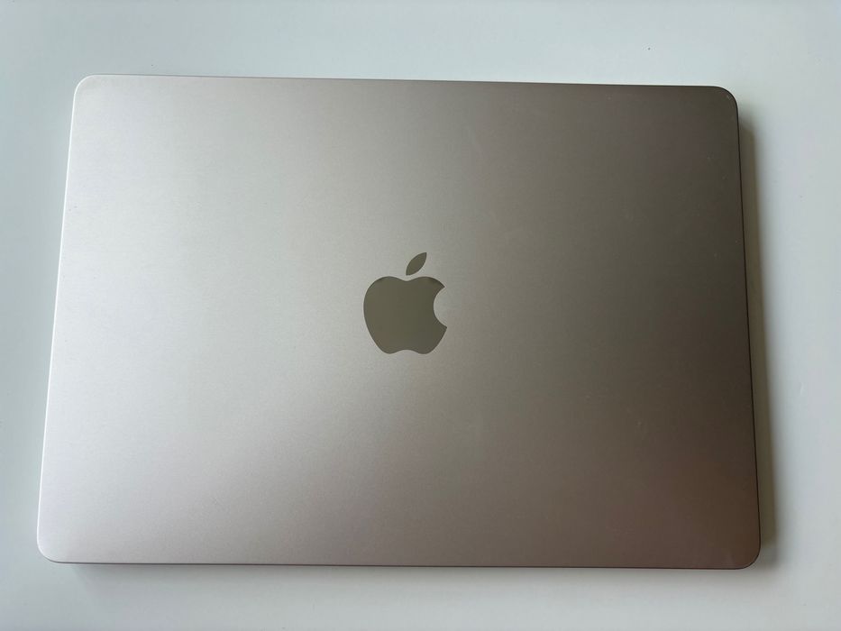 Apple Macbook Air 2022 13' M2 256GB