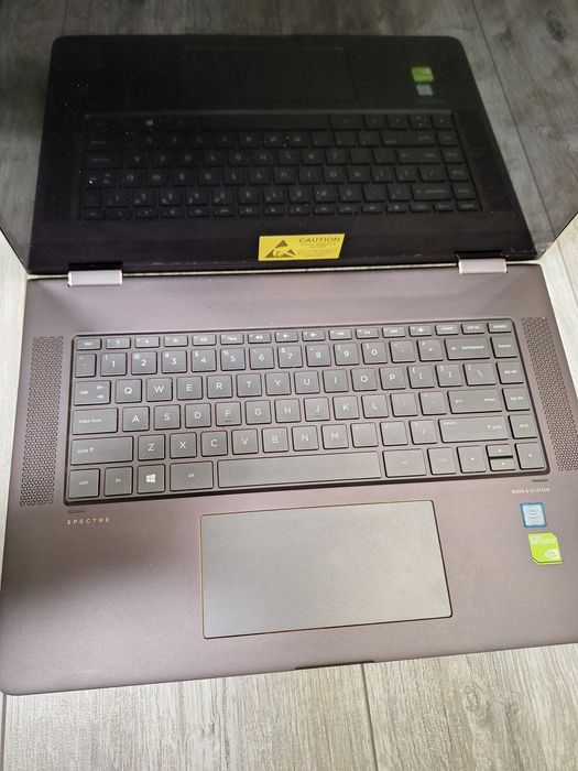 Лаптоп HP 15-bio12dx ,за части