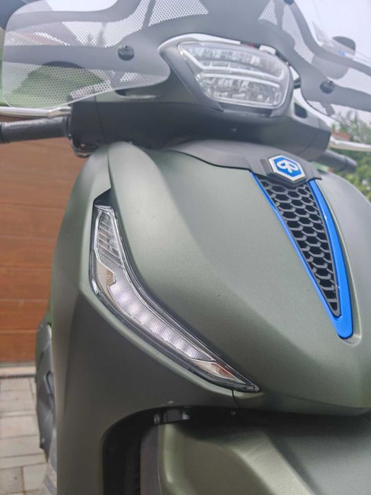 PIAGGIO Beverly 400 hps