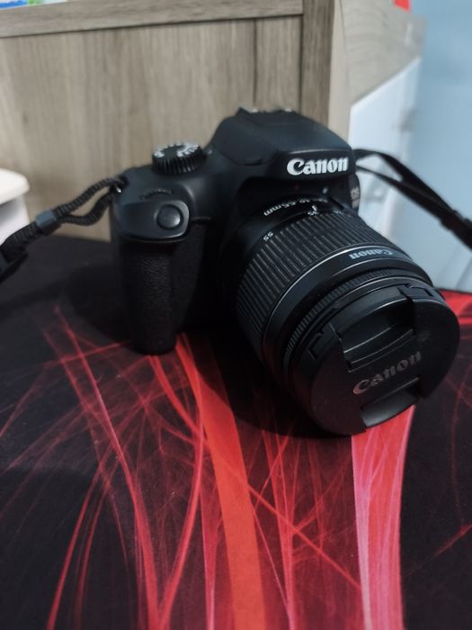 camera foto Canon DSLR eos 4000d