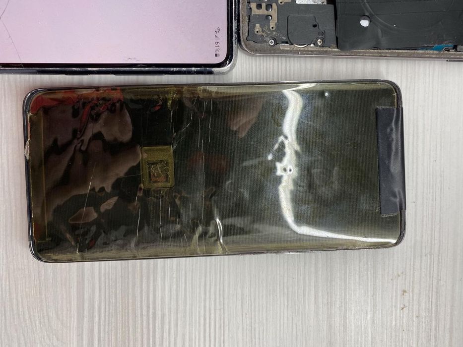 Phone lot/ лот от телефони