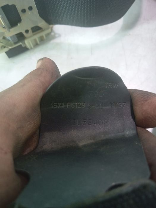 Centura stanga fata 1S71-F6129 Ford Mondeo MK3 (2000 - 2003)