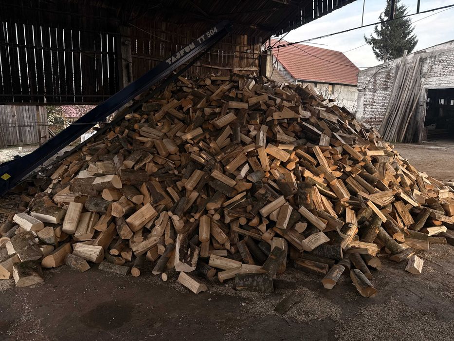 Lemn de foc esență tare - Producător local, livrare în Reghin