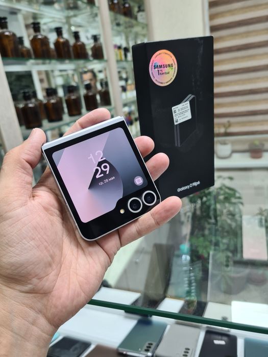 Samsung Z Flip 6 8/256GB