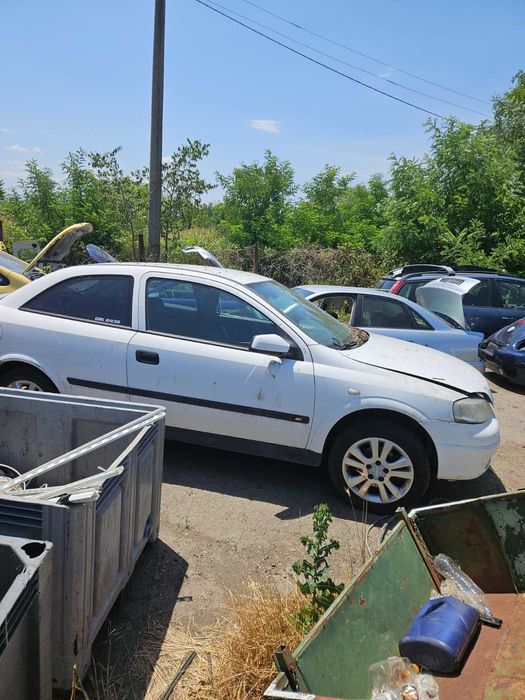 Опел Астра Г Купе 2.0 дизел 100 к.с 2002 г. на части