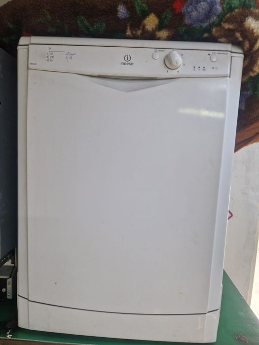 Посудомоечная машина Индезит