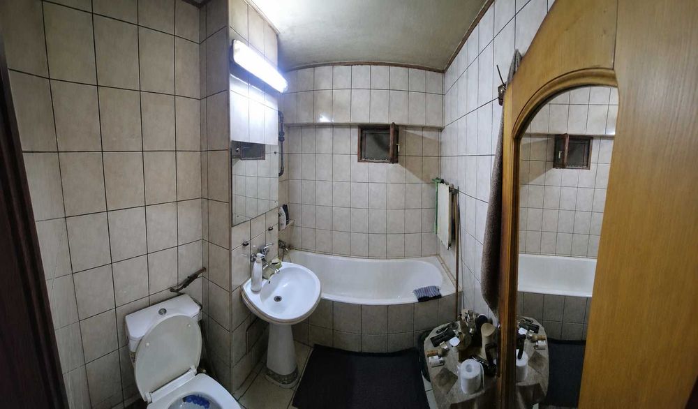 apartament 4 camere