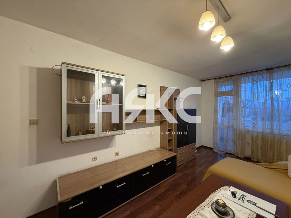 Дава се под наем Двустаен апартамент в София, Обеля - 78 кв.м за 459 € - Снимка #1