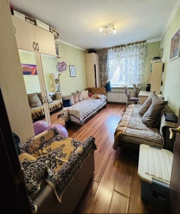 Продам 2х ЖК Гульдер