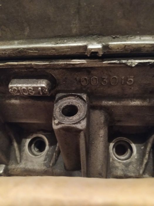 Продам головку двигателя на ВАЗ2108