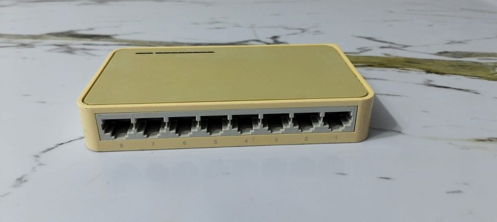 TP-LINK камутатор цена 2000 тенге работает