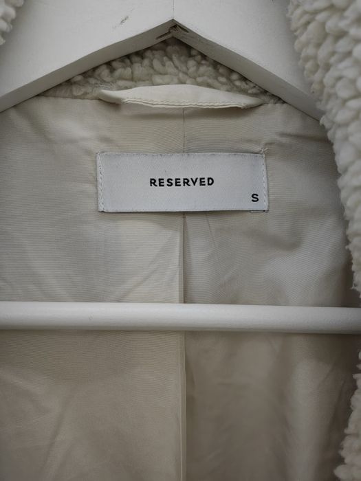 Дамско елегантно яке Reserved