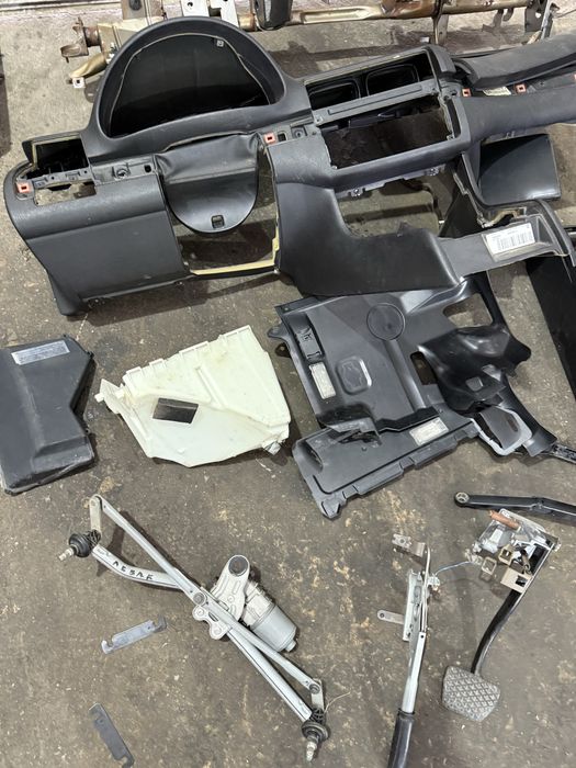 Дирекция, BMW E46