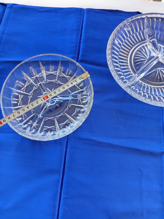 Красив Порцеланов Супник с купи