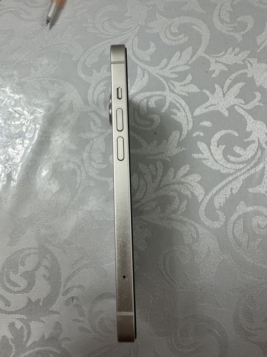 Продаю iPhone 14 128gb
