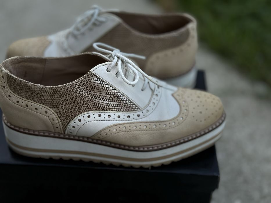 Pantofi piele alb cu crem