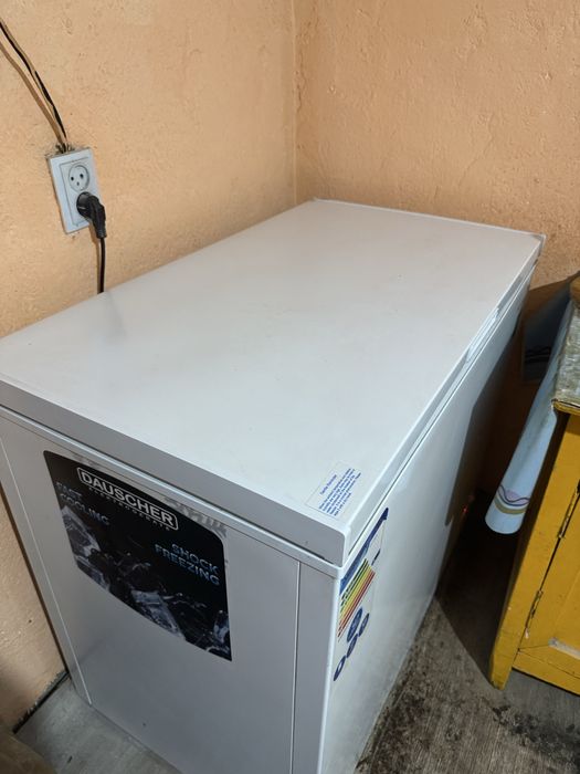 Морозильник DOUSCHER DCF-280Q 280л