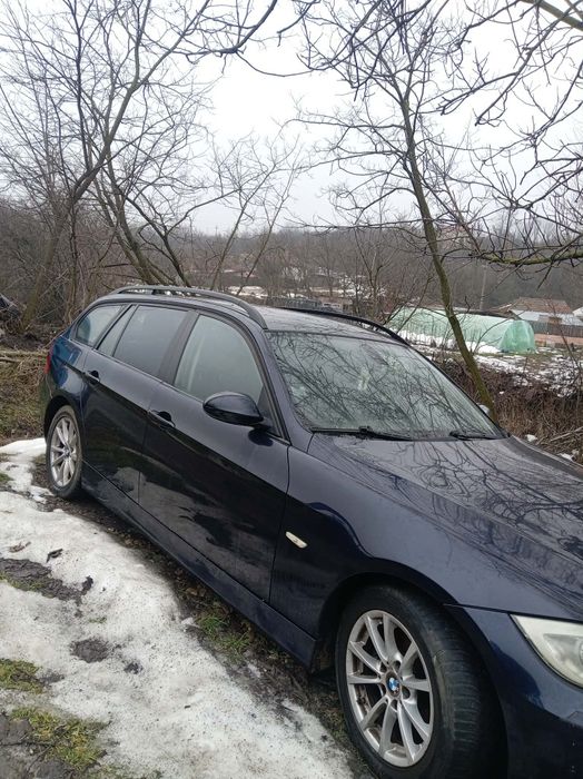 Vând BMW seria 3