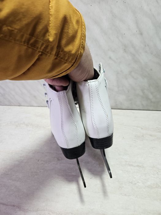Patine 2070 gheata patinaj artistic  Lake Placid marime 30  ( 19   cm)