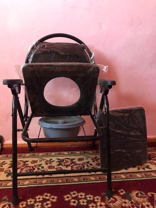 Продам новую стульчик туалет.