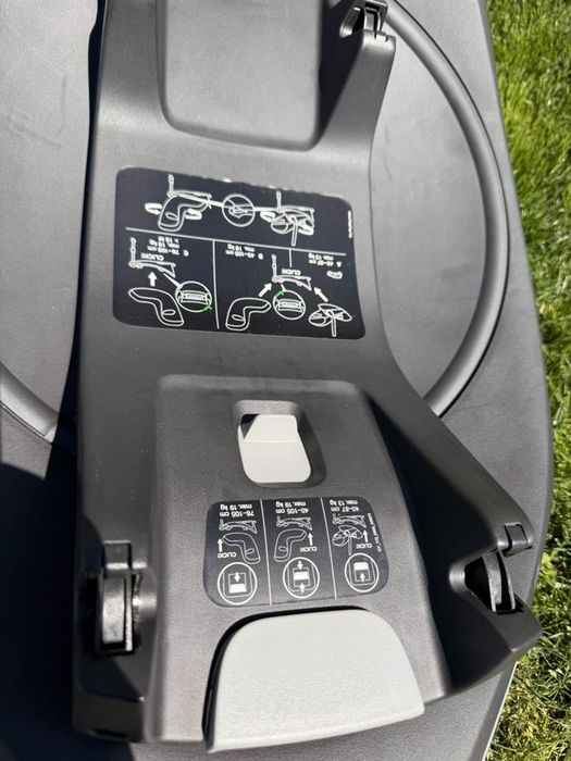 CYBEX Gold Base G – Bază isofix premium, folosită foarte puțin