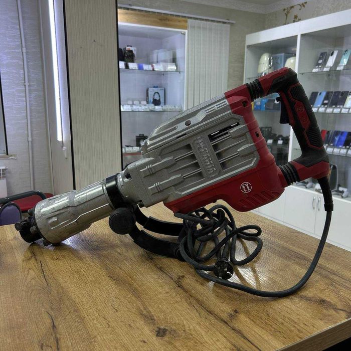 А21 / Отбойный молоток РЕСАНТА ОМ-1800Э / sk155321