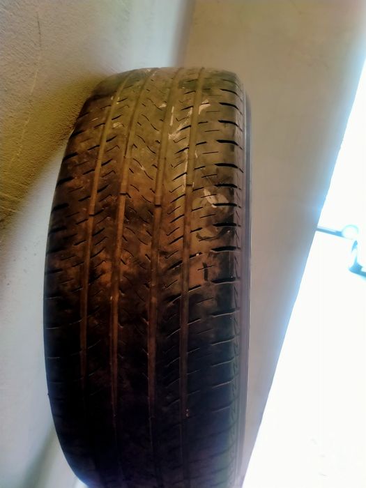 Продам шины летние MAXXIS