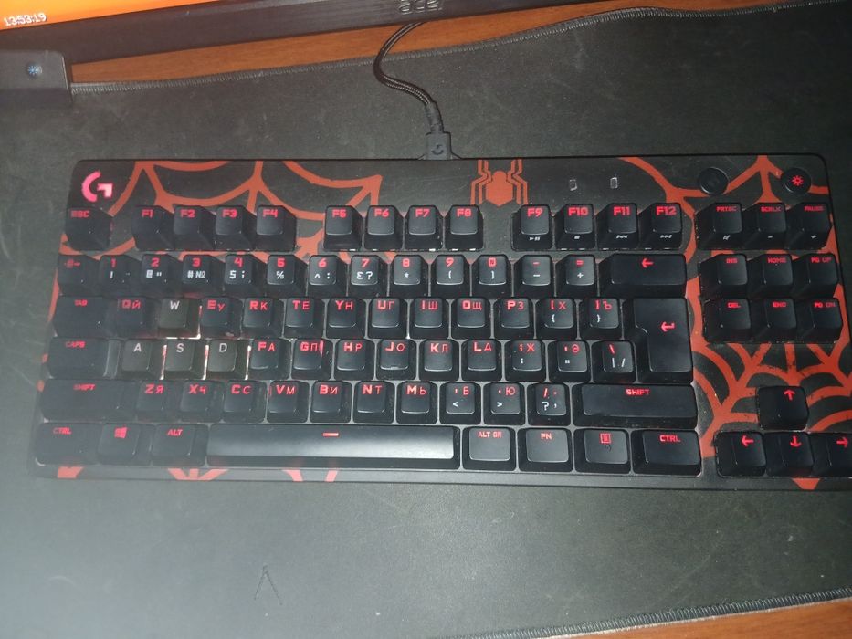logitech g pro TKL