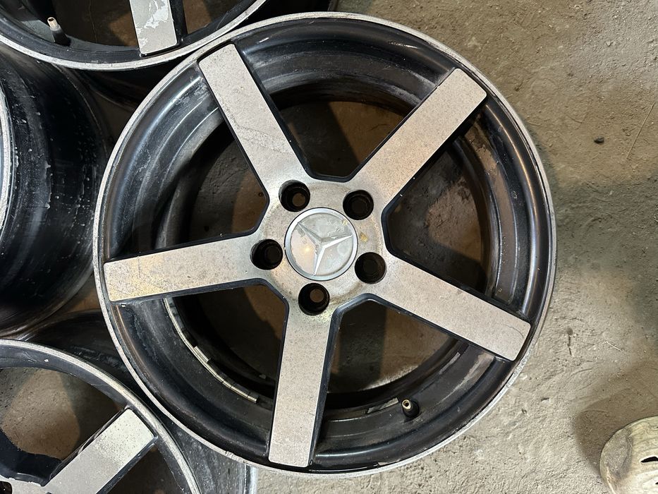 R16 PCD 5*112 Комплект легкосплавных дисков
