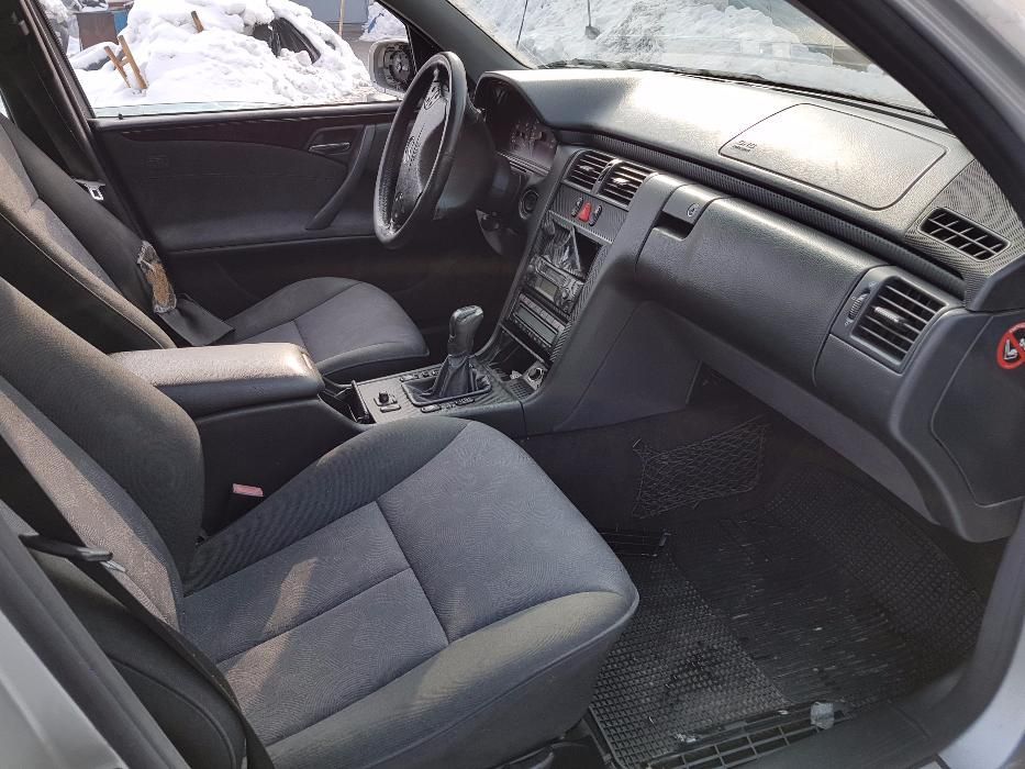 На Части Mercedes E-Класа W210 Facelift 220 CDI Мерцедес ЦДИ Фейслифт