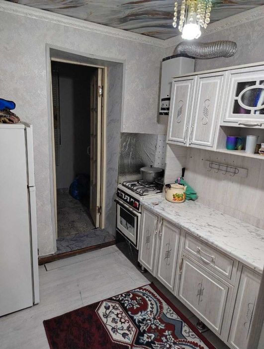 Сурочна аренда квартира бектемир район куйлук метро якинида