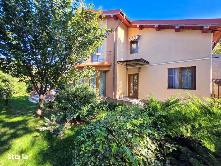 Vila de vanzare P+E cu 4 dormitoare - zona Inel 2 - spatioasa si elega