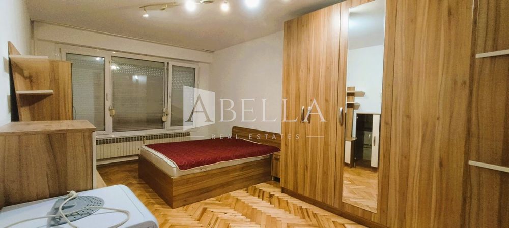 Продава се Двустаен апартамент в София, Света Троица - 60 кв.м за 2750 €/кв.м - Снимка #4