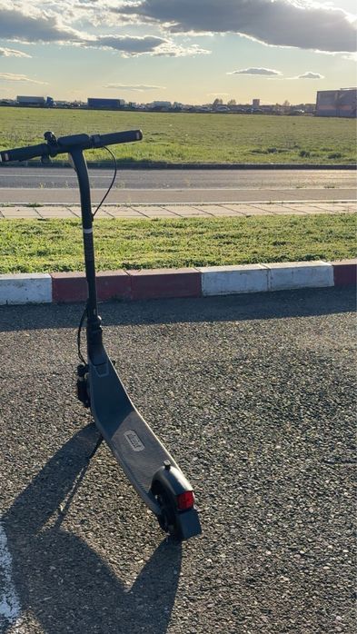Trotineta ninebot E2 , stare buna
