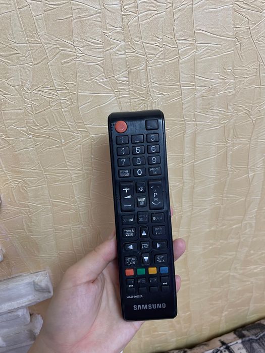 Продам телевизор Samsung UE32EH5037K