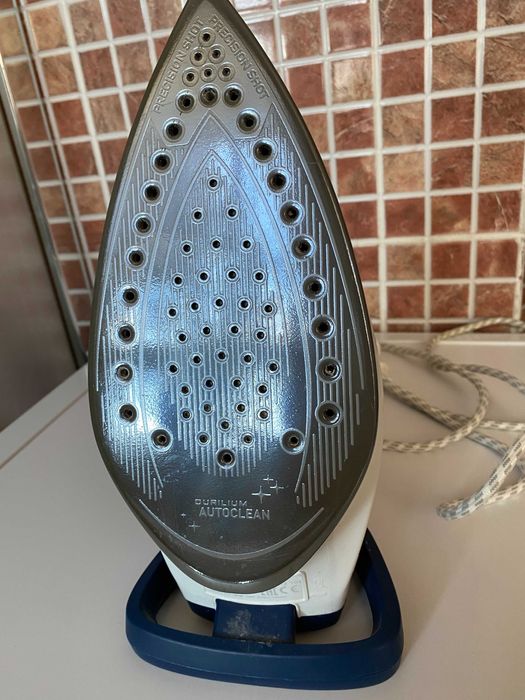 Продам утюг ТЕФФАЛЬ Франция