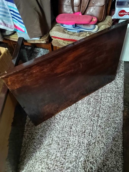 Деревянная кровать односпальная советского периода