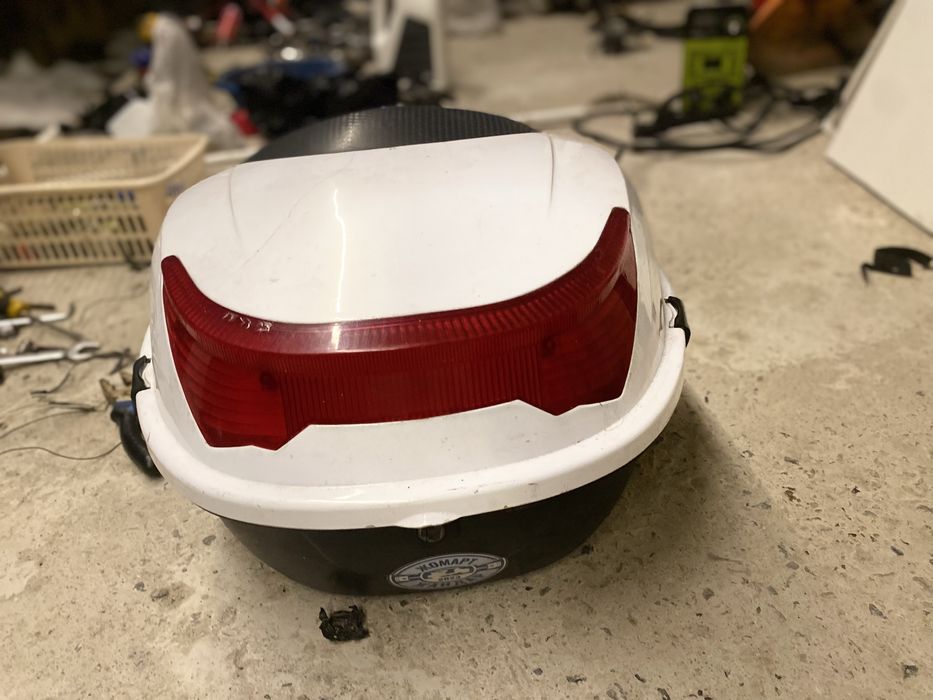 Багаж на мопед продаюю срочно