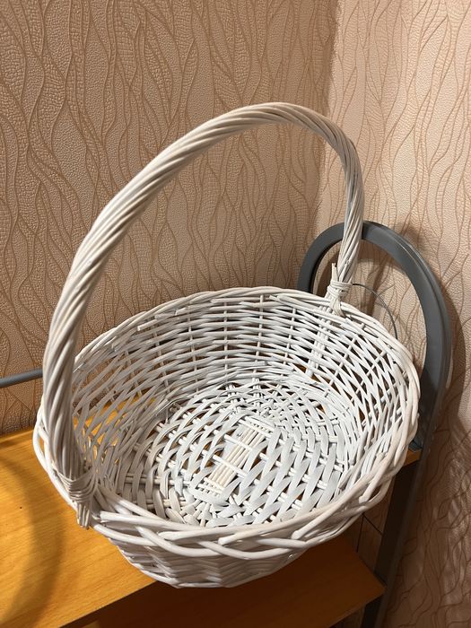 Корзина большая белая