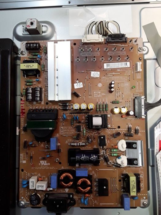 Телевизор LG за части