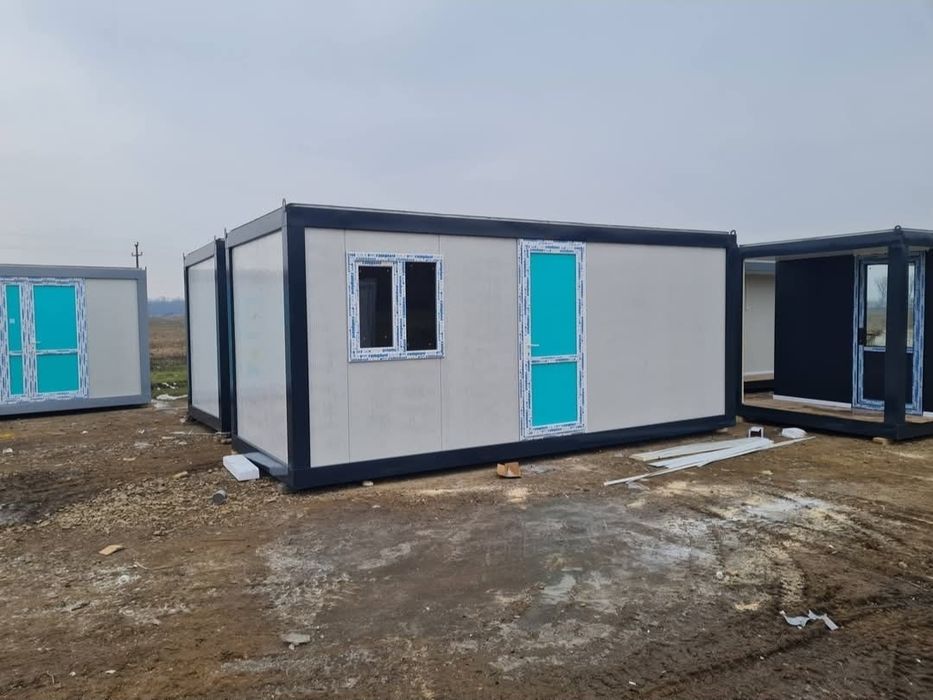 Vând containere modulare