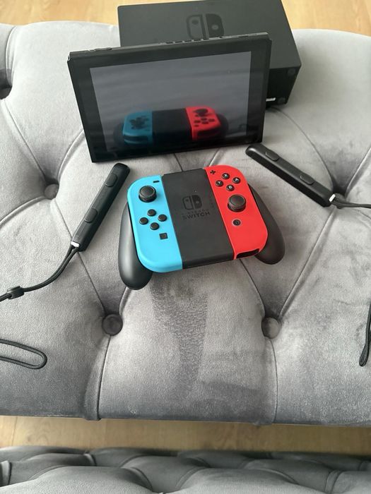 Напълно работещ Nintendo Switch