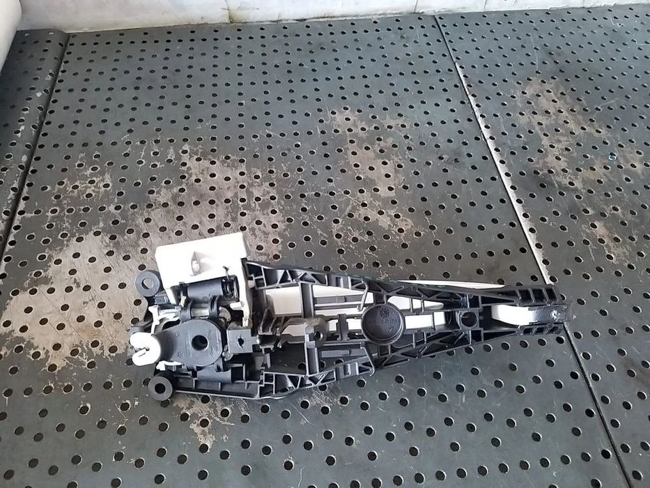 Maner usa stanga fata opel mokka x j13 13576845